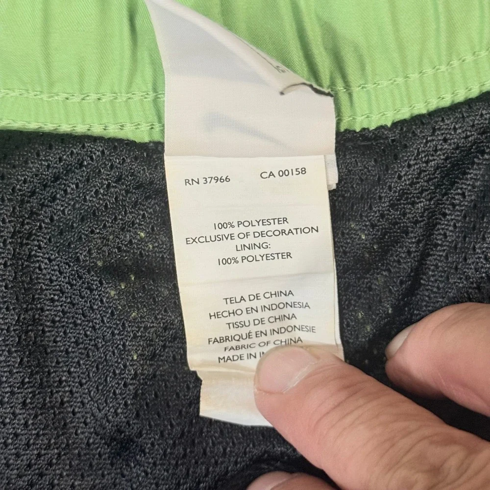 Nike Mens Board Shorts Black Lime Green Mesh Lined Swim Trunks Size L RN 37966